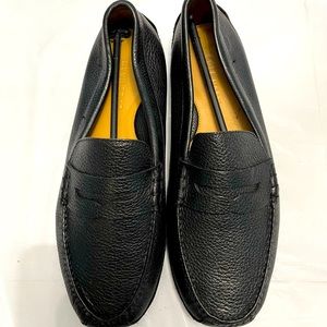 Mens black size 9.5 Cole Haan driving shoes